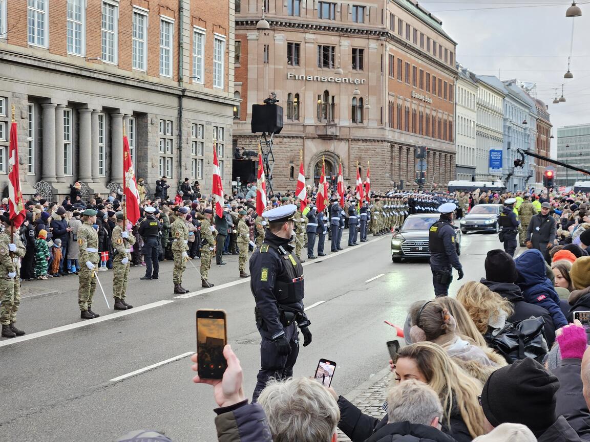 Klik på billedet for at lukke vinduet