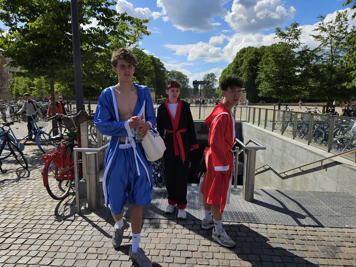 Klik på billedet for at lukke vinduet