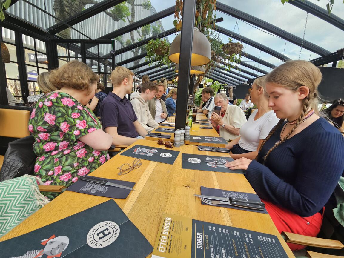 Klik på billedet for at lukke vinduet