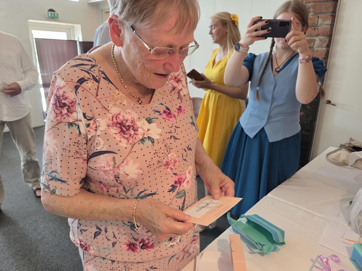 Klik på billedet for at lukke vinduet