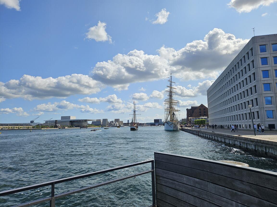 Klik på billedet for at lukke vinduet