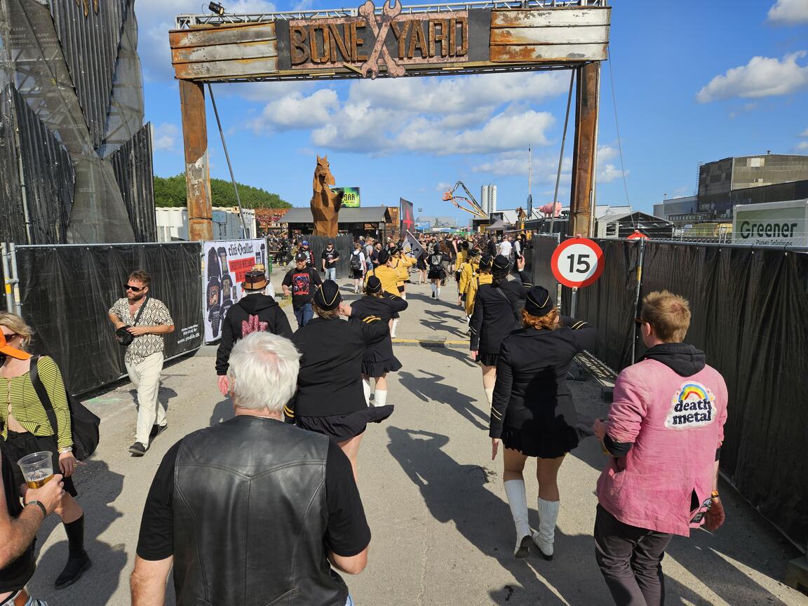 Klik på billedet for at lukke vinduet