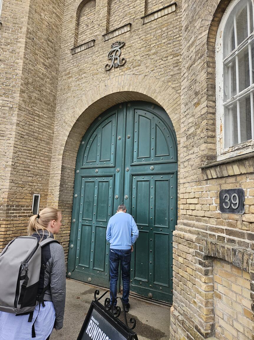 Klik på billedet for at lukke vinduet