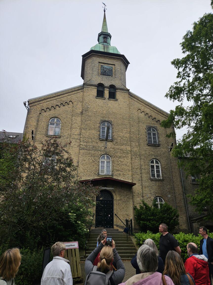 Klik på billedet for at lukke vinduet