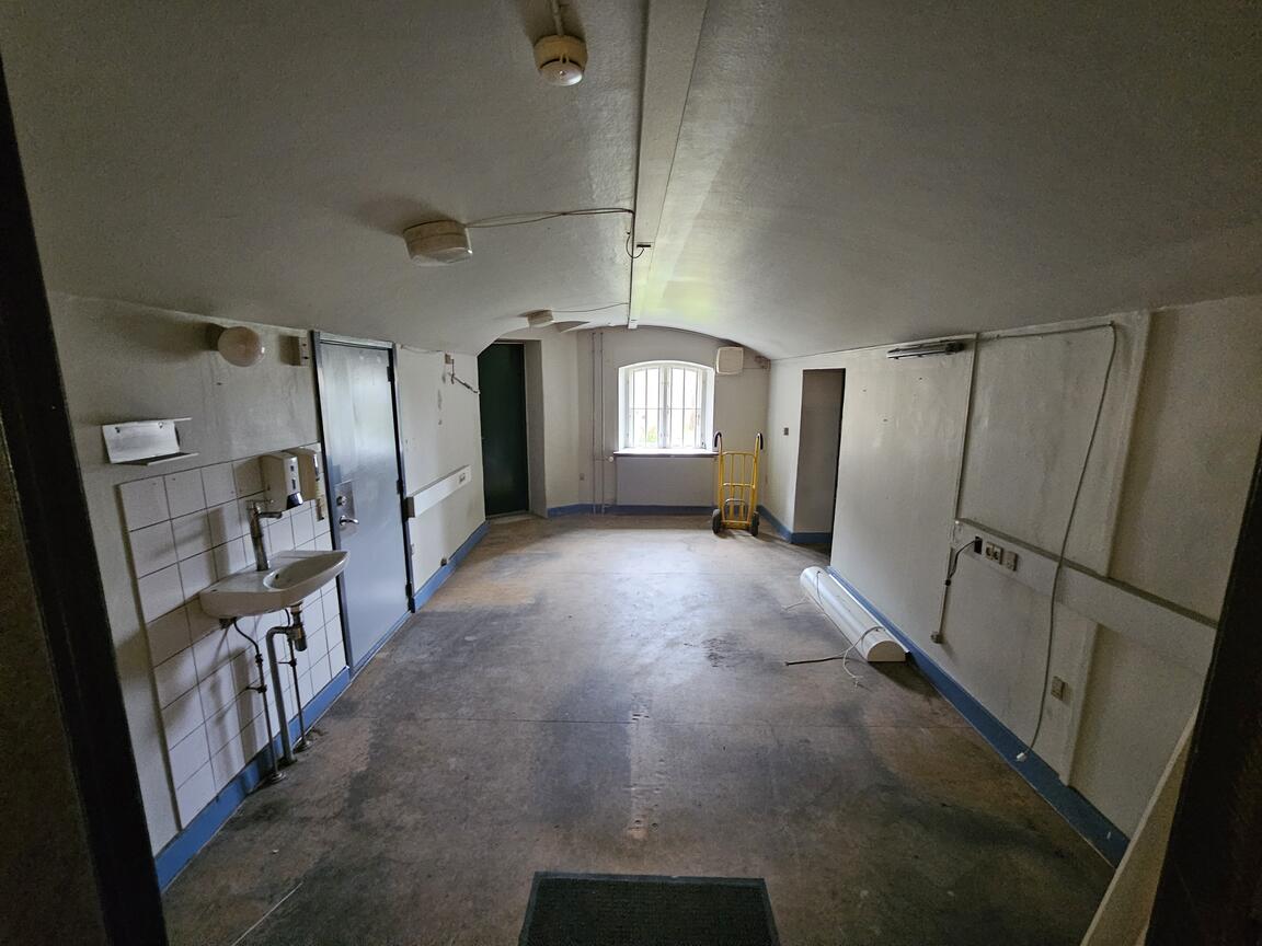 Klik på billedet for at lukke vinduet