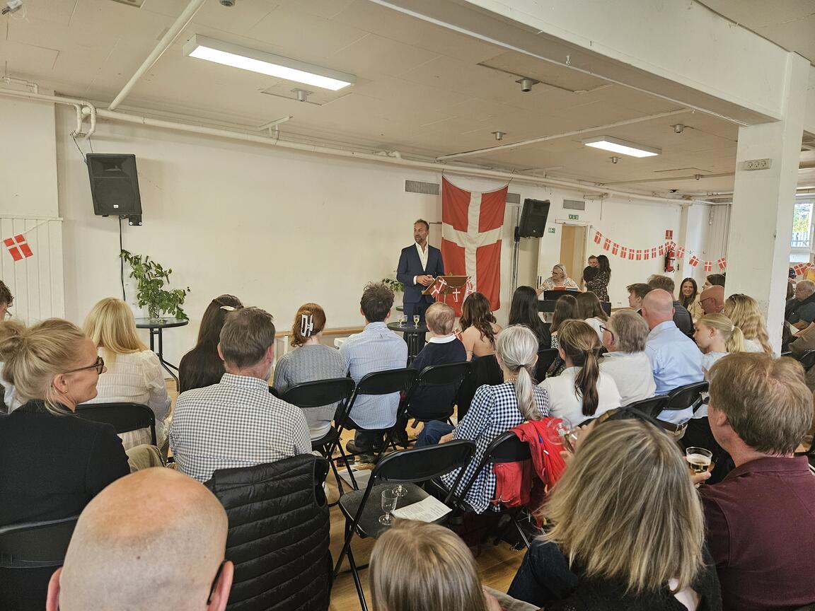 Klik på billedet for at lukke vinduet