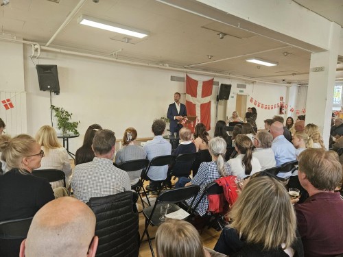 Klik på billedet for at se det i større format
