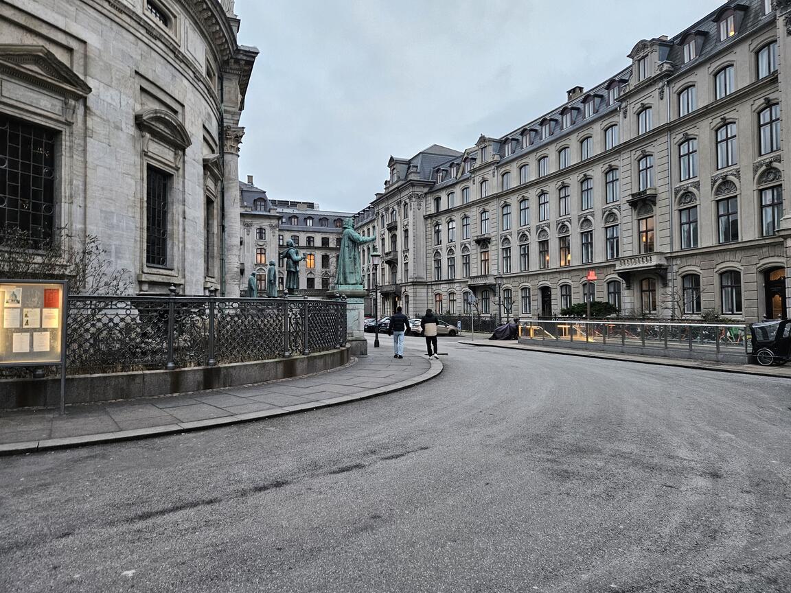 Klik på billedet for at lukke vinduet