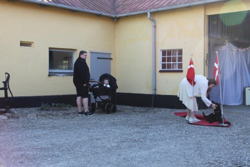 Klik på billedet for at se det i større format