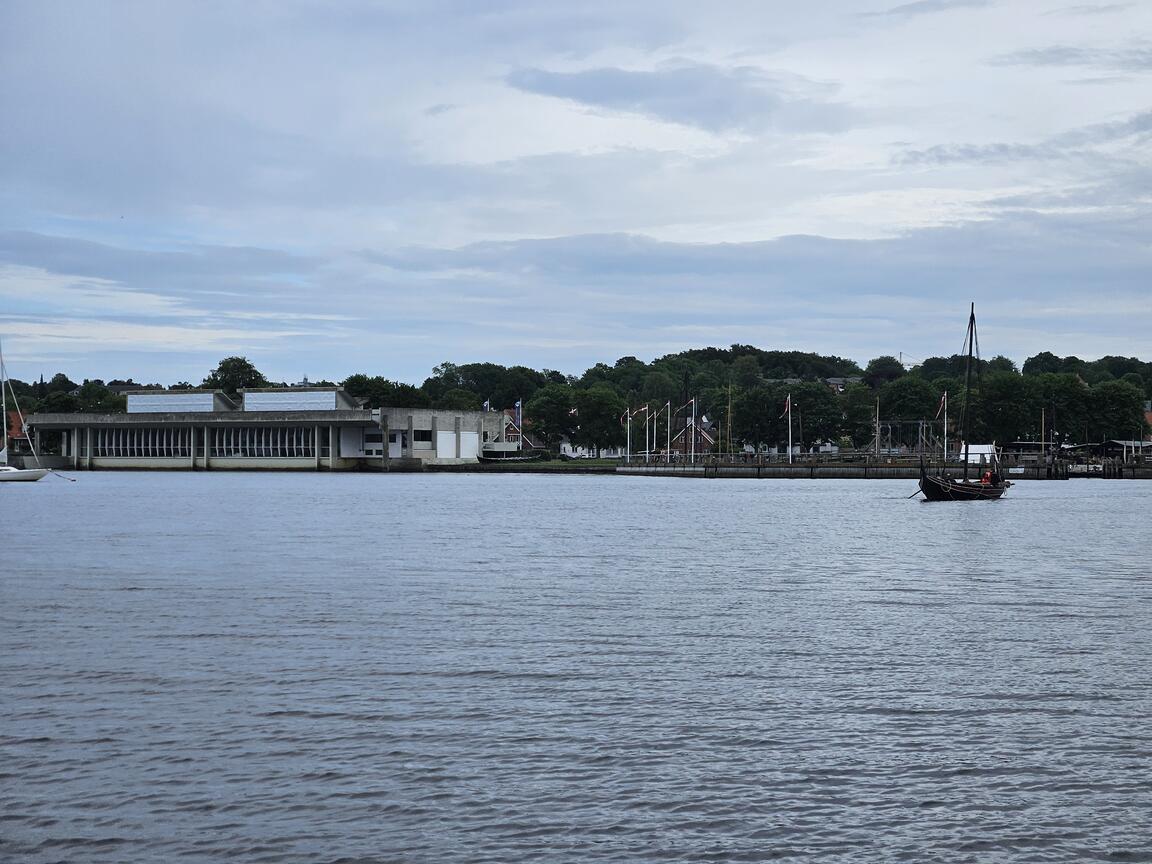 Klik på billedet for at lukke vinduet