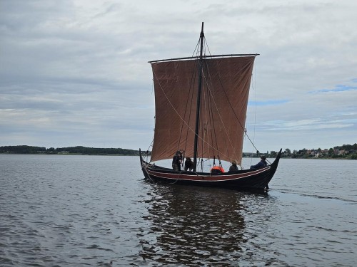Klik på billedet for at se det i større format