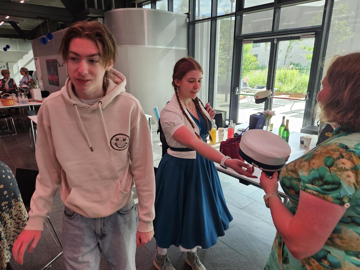 Klik på billedet for at lukke vinduet