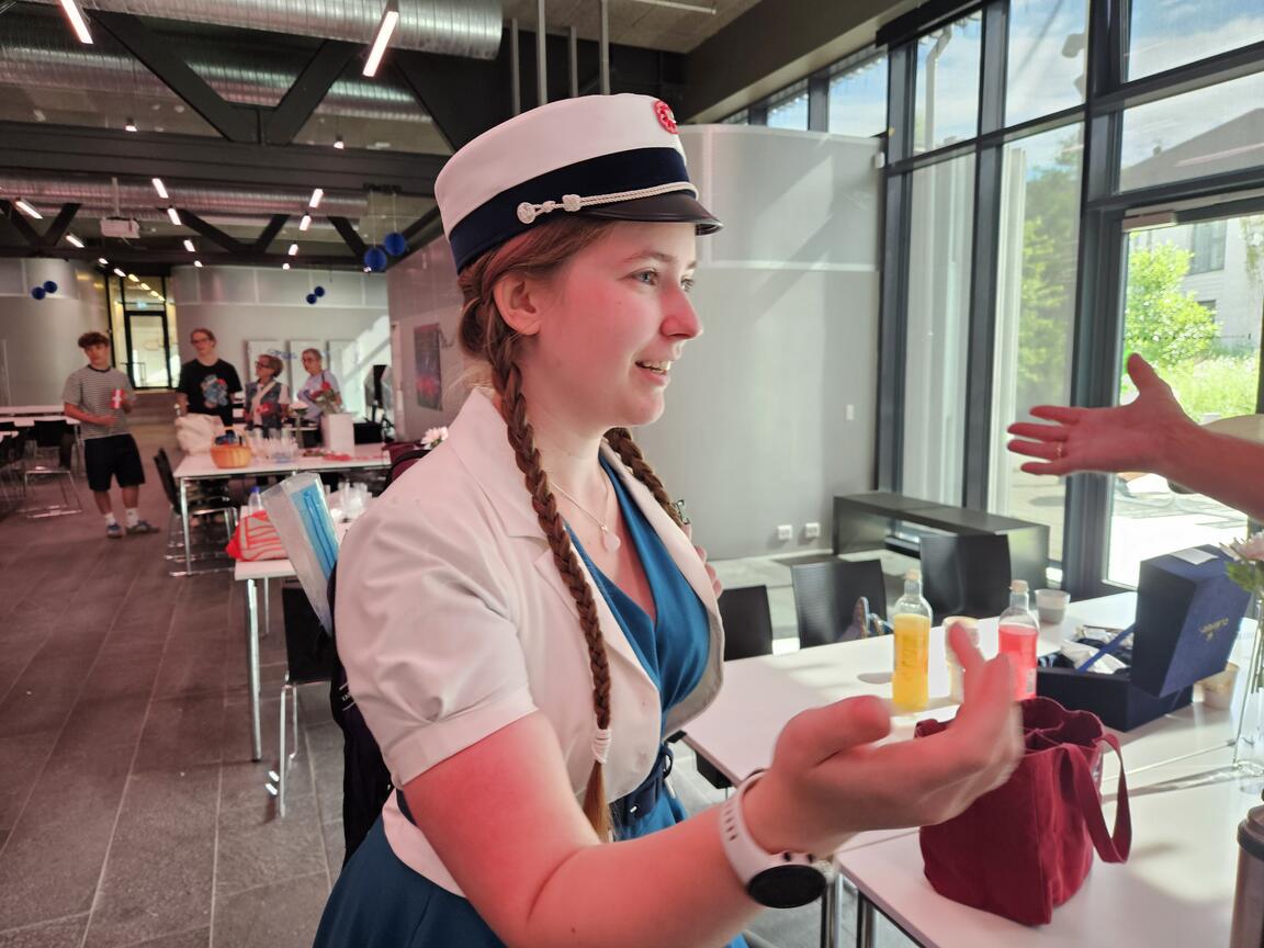 Klik på billedet for at lukke vinduet