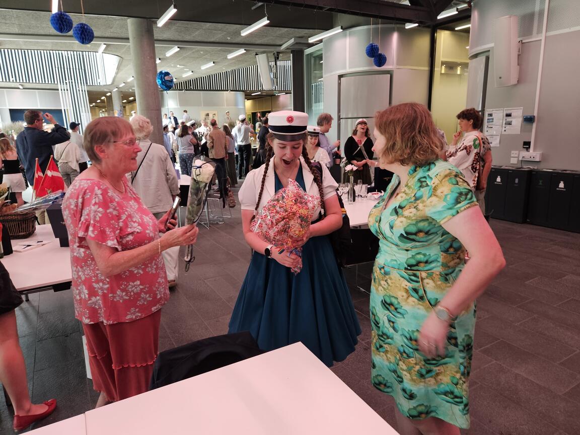 Klik på billedet for at lukke vinduet