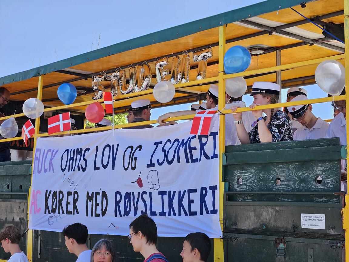 Klik på billedet for at lukke vinduet