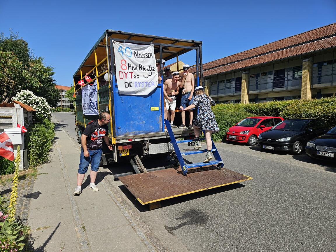 Klik på billedet for at lukke vinduet