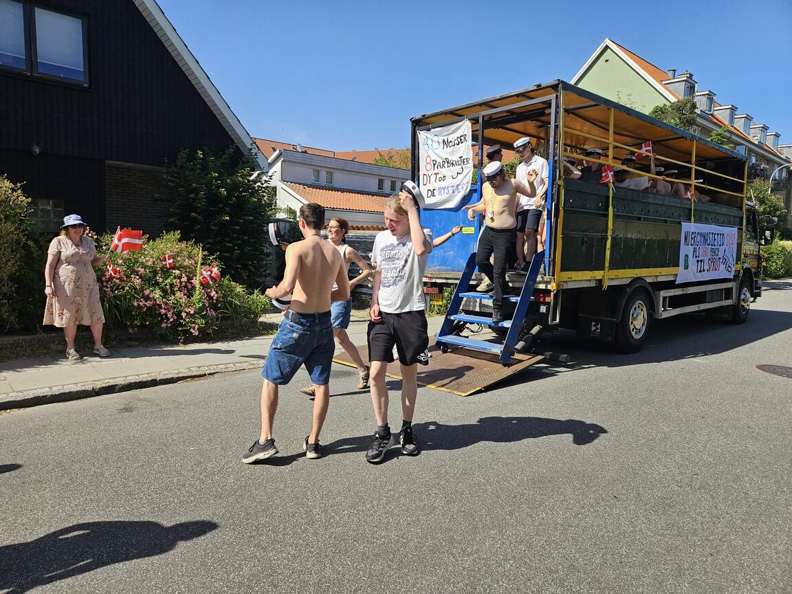 Klik på billedet for at lukke vinduet