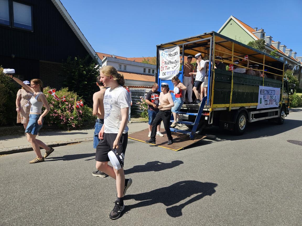 Klik på billedet for at lukke vinduet