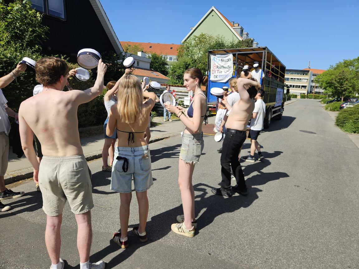 Klik på billedet for at lukke vinduet