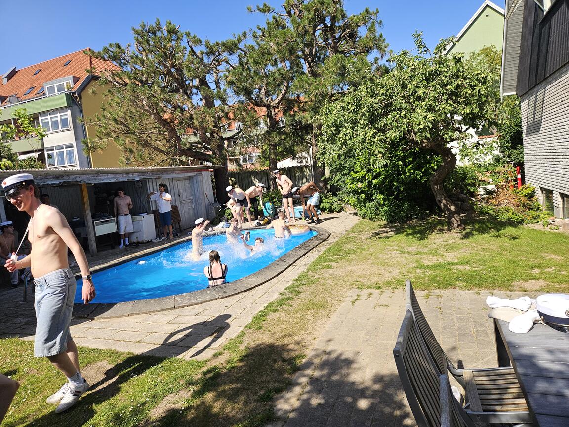 Klik på billedet for at lukke vinduet