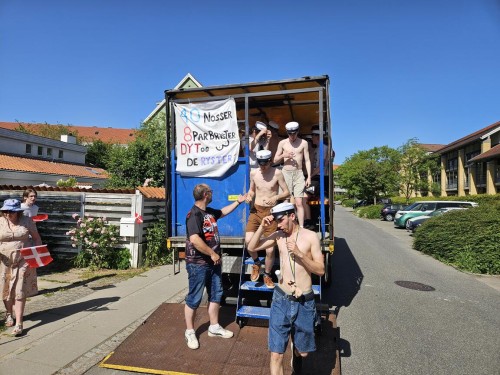 Klik på billedet for at se det i større format