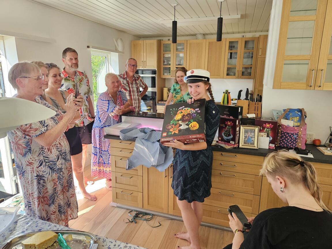 Klik på billedet for at lukke vinduet