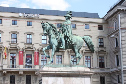Klik på billedet for at se det i større format
